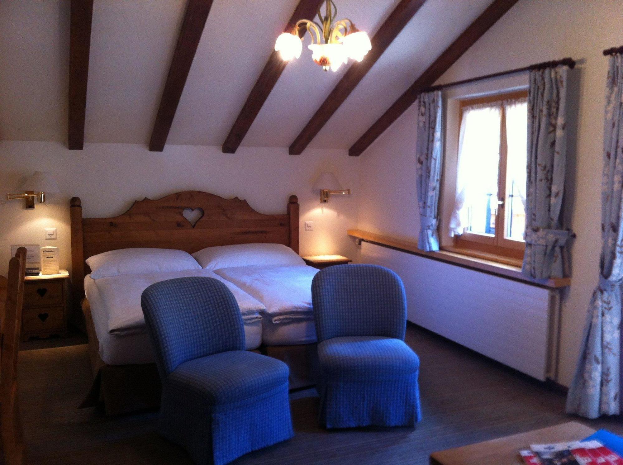 Hotel Romantica Zermatt Bagian luar foto